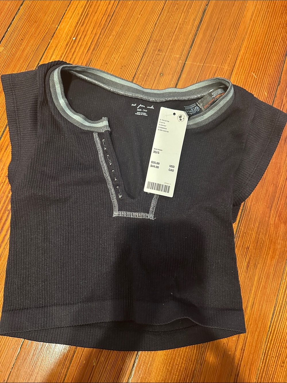 Urban Outfitters Black Ribbed Knit Crop Top with Gray Trim